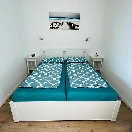 Apartament Strandhuus-ehem-strandhotel-wohnung-102-suedblick-typ-iv